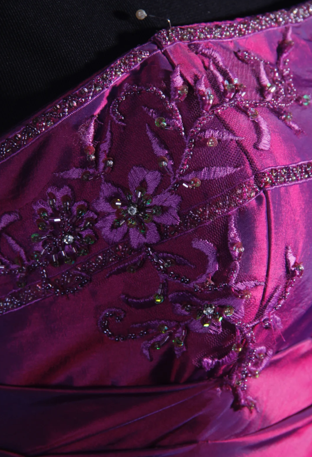 Glamorous Strapless Satin Ball Gown Purple Embroidery Beaded Long Birthday Party Dress Prom Gowns D2235