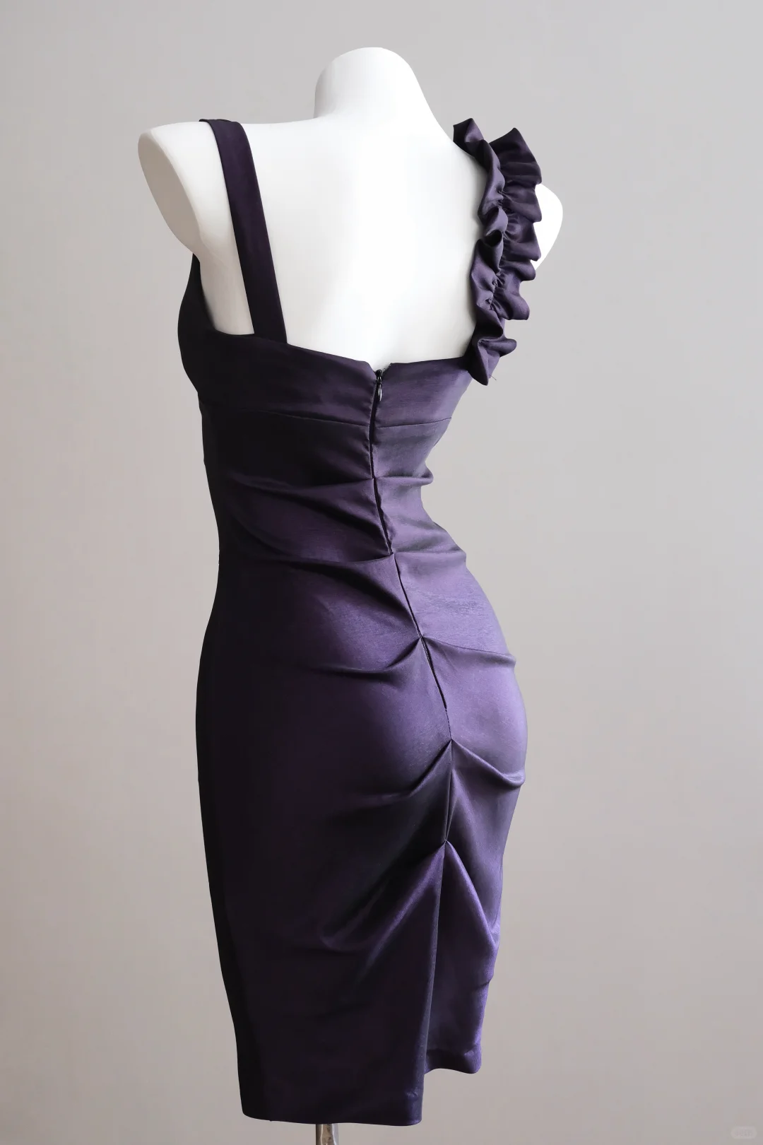 Elegant Sleeveless Satin Sheath Over-the-knee Party Dress Purple Birthday Dress D2722
