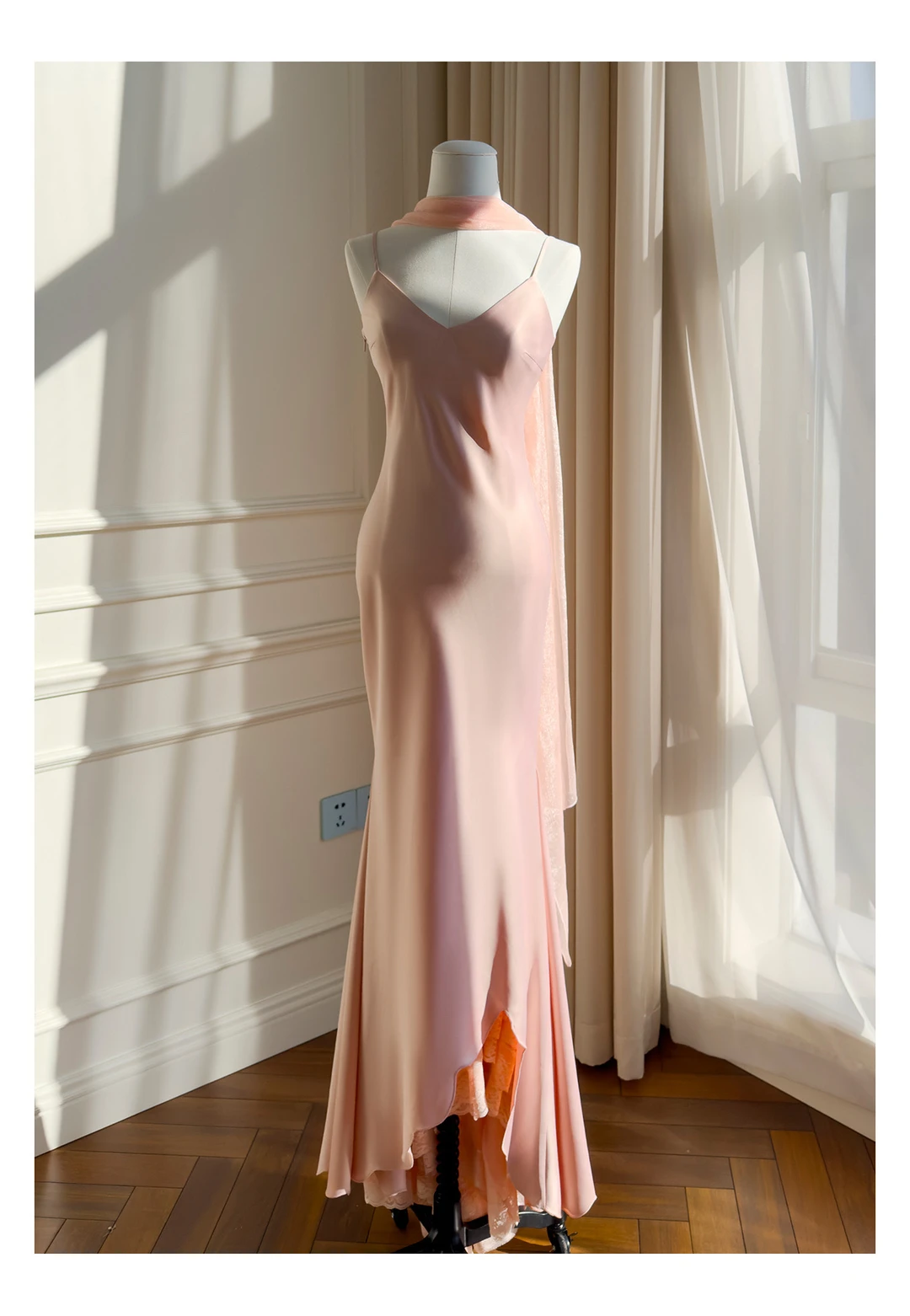 Classy Spaghetti Straps Peach Pink V Neck Satin Lace Mermaid Long Party Dress Birthday Dress D2942