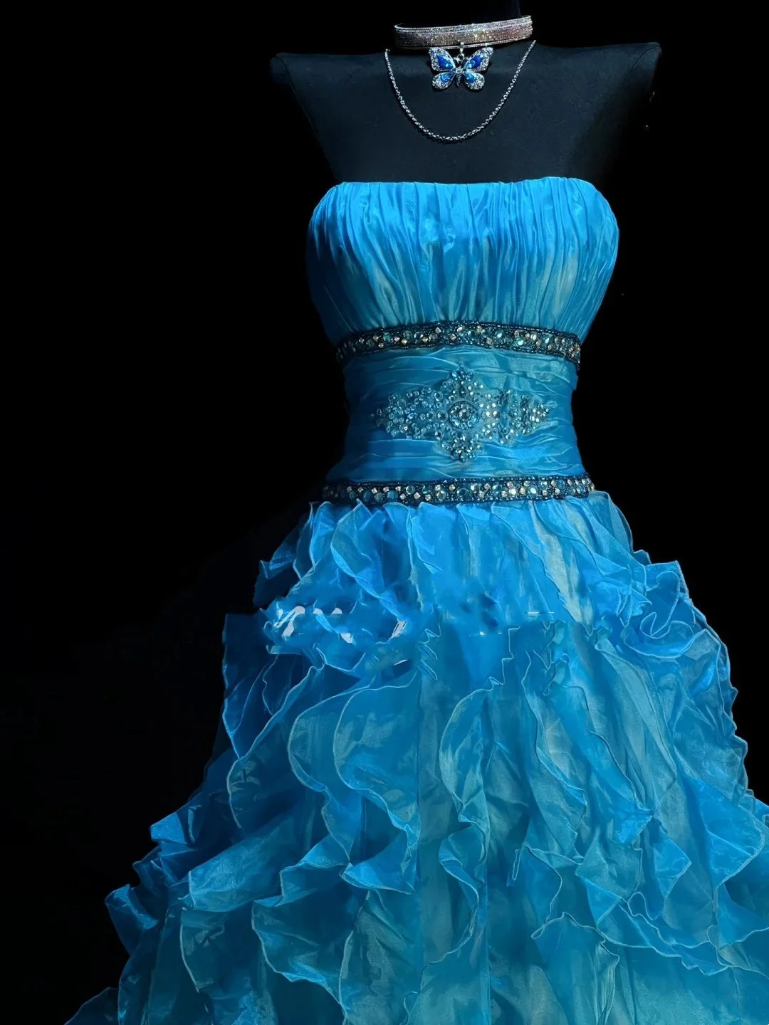 Vintage Ball Gown Strapless Blue Organza Ruffles Long Prom Dresses Party Dress D4463
