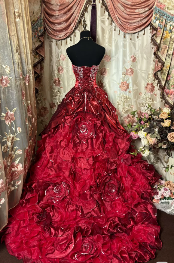 Vintage Strapless Burgundy Satin Pleated Beaded Ball Gown Sweet 16 Dress D928