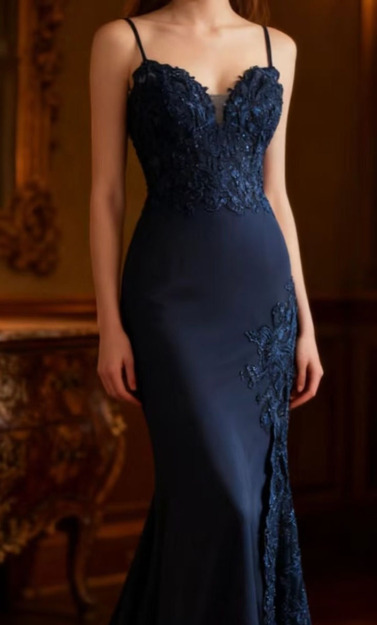 Vintage Spaghetti Strap Navy Blue Satin Appliques Mermaid Long Wedding Guest Dress Birthday Evening Dress D1979