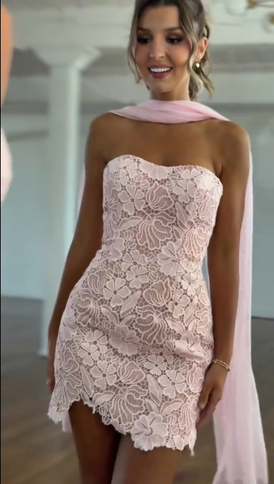 Glamorous Pink Lace Short 6th Grade Homecoming Dress Strapless Short Prom Dress D4374