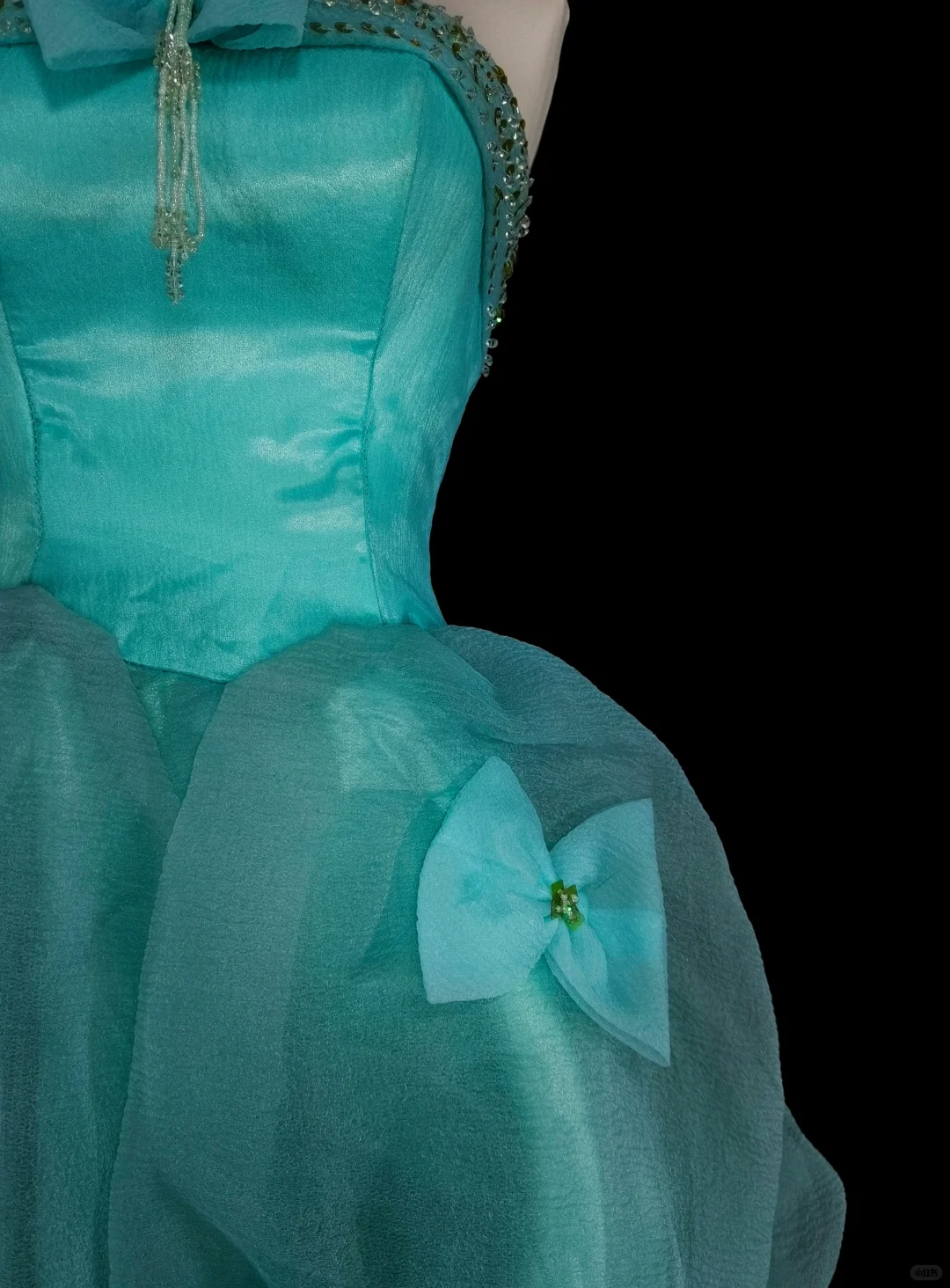 Vintage Green Strapless Tulle Beaded Short Homecoming Dress Cocktail Dress With Bow D4068