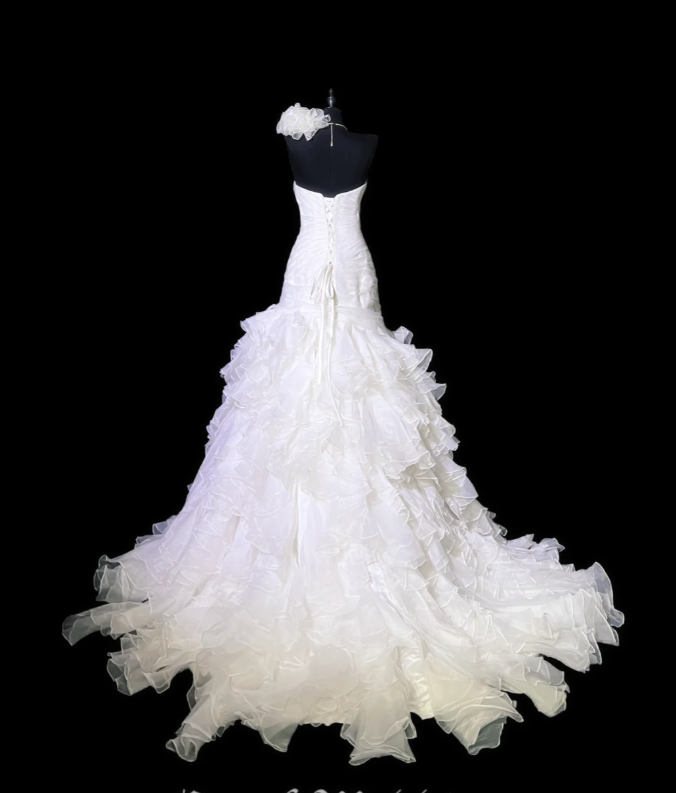 Charming White Strapless Tulle Pleated Mermaid Wedding Dress Long Bridal Dress D551