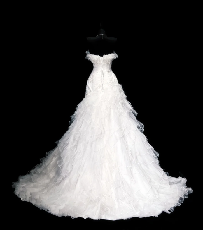 Classy Strapless White Tulle Appliques Layered Mermaid Long Wedding Guest Dress Formal Bridal Dress D1829