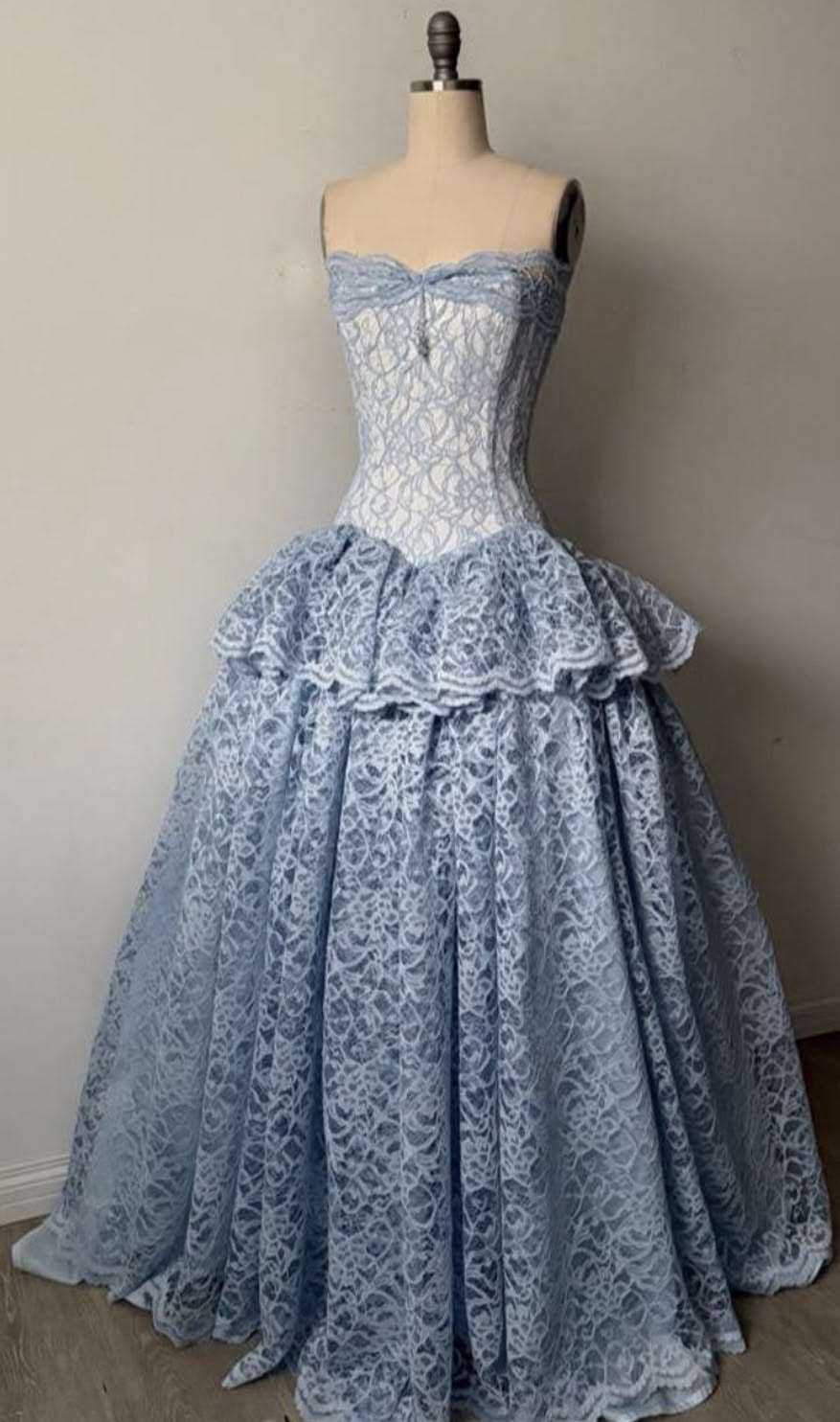 Elegant Strapless Blue Lace Long Birthday Party Dress Evening Dress D4743