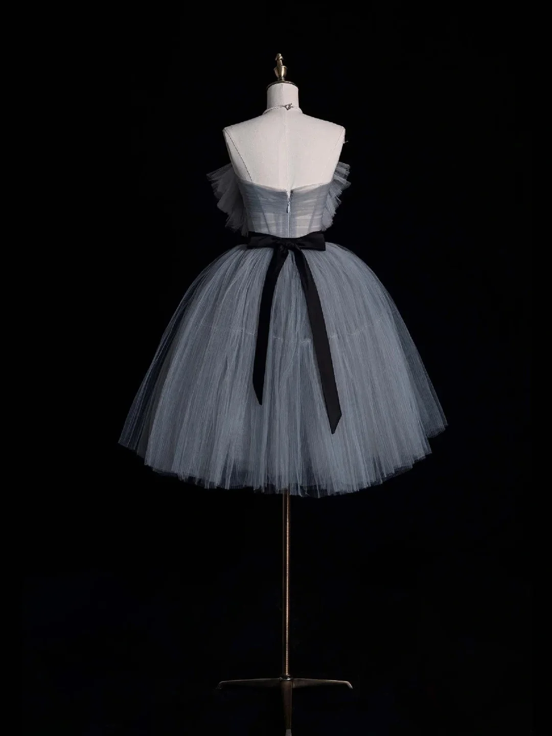 Simple Strapless Gray Tulle Short 16th Birthday Outfits Middle School Homecoming Dresses D4273