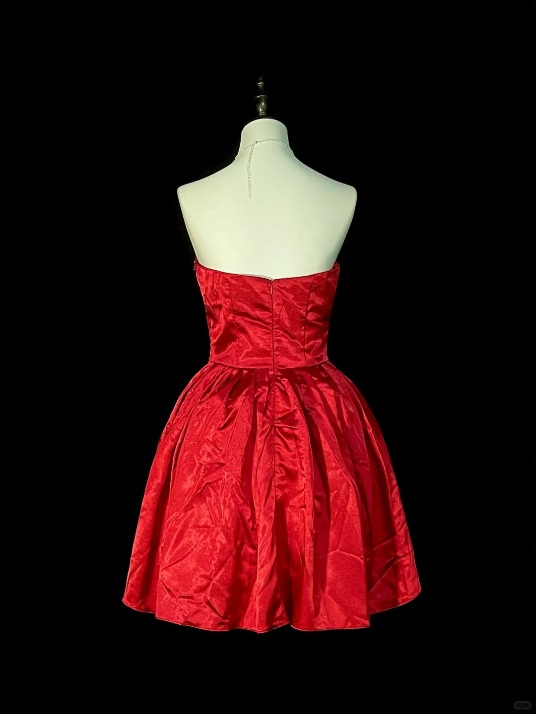 Pretty Strapless Satin Beaded A Line Mini Birthday Prom Dress,Red Short Graduation Homecoming Dress D4077