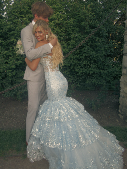 Charming Off The Shoulder Blue Tulle Lace Appliques Layered Mermaid Party Dress Long Evening Gown D1870