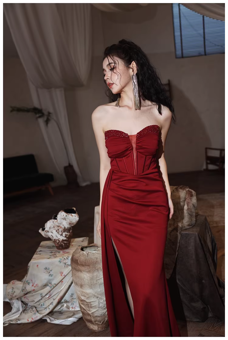 Sexy Burgundy Strapless Satin Pleated Slit Long Evening Dress Formal Wedding Guest Dress D2441